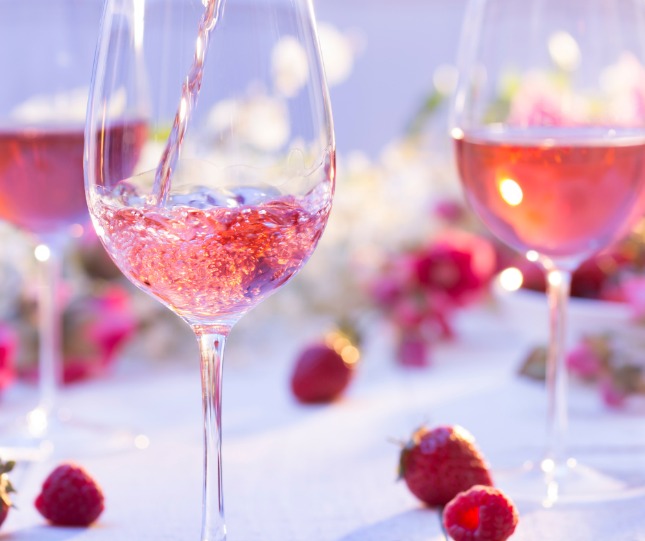 Tavaszi koktélreceptek - Rose Sangria